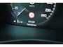 Volvo XC40 1.5 T2 Momentum | Parkeersensoren voor + achter | Parkeercamera | 17'' Lichtmetalen velgen | Navigatie | Parkeersensoren voor + achter | Dealeronderhouden