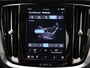 Volvo V60 T6 PLUG-IN HYBRID PLUS DARK H/K 19INCH SCHUIFDAK GETINT GLAS