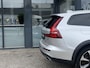 Volvo V60 Cross Country 2.0 B5 AWD Pro Pano | HUD | Stoelverw v+a | Trekhaak | Harman/Kardon