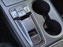 Hyundai Kona Electric EV Comfort Smart 39 kWh / SOH 100% / Fabrieksgarantie tot 04-2027 / Dealer onderhouden / CCS snellader / Navigatie / Warmtepomp / Apple Carplay Android / WLTP bereik 305 km bereik stad 435 km / Stuur- & Stoelverwarming / Achteruitrijcamera / Draadloze telefoon lader /