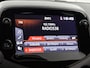 Toyota Aygo 1.0 VVT-i x-play | Dealer onderhouden | Apple CarPlay/Android Auto | Airco | Achteruitrijcamera | Elektrisch verstelbare buitenspiegels |