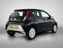 Toyota Aygo 1.0 VVT-i x-play | Dealer onderhouden | Apple CarPlay/Android Auto | Airco | Achteruitrijcamera | Elektrisch verstelbare buitenspiegels |