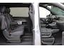 Mercedes-Benz EQV 300 L2 / AMG / Luchtvering / Panorama / 7-Persoons / Burmester / Vol Opties / NIEUWSTAAT