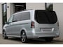 Mercedes-Benz EQV 300 L2 / AMG / Luchtvering / Panorama / 7-Persoons / Burmester / Vol Opties / NIEUWSTAAT