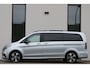 Mercedes-Benz EQV 300 L2 / AMG / Luchtvering / Panorama / 7-Persoons / Burmester / Vol Opties / NIEUWSTAAT