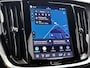 Volvo V60 T6 Plus Dark Plug-In Hybrid AWD | Trekhaak | Rijklaar |