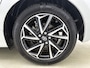 Toyota Yaris 1.5 Hybrid TeamNL | Dealer onderhouden | Navigatie | Apple CarPlay/Android Auto | Cruise Control Adaptive | Achteruitrijcamera | Climate Control |