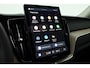 Volvo XC60 2.0 T8 Plug-in hybrid AWD Ultra Dark "Forest Lake" | Facelift | Memory | Pano | Luchtvering | Massage | Bowers & Wilkins