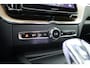 Volvo XC60 2.0 T8 Plug-in hybrid AWD Ultra Dark "Forest Lake" | Facelift | Memory | Pano | Luchtvering | Massage | Bowers & Wilkins