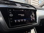 Volkswagen Touran 1.5 TSI 150 pk Comfortline Business 7pers. 7-DSG | Achteruitrijcamera | Navigatie | Cruise control adaptief |