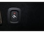 Volvo V60 T6 Recharge AWD Plus Dark - IntelliSafe Assist & Surround - 360º Camera - Harman/Kardon audio - Verwarmde voorstoelen, stuur & achterbank - Parkeersensoren voor & achter - Elektr. bedienb. voorstoelen met geheugen - Inklapbare trekhaak - 18' LMV