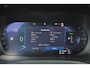 Volvo V60 T6 Recharge AWD Plus Dark - IntelliSafe Assist & Surround - 360º Camera - Harman/Kardon audio - Verwarmde voorstoelen, stuur & achterbank - Parkeersensoren voor & achter - Elektr. bedienb. voorstoelen met geheugen - Inklapbare trekhaak - 18' LMV