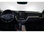 Volvo XC60 T6 Recharge AWD Plus Dark - Panorama/schuifdak - IntelliSafe Assist & Surround - 360º Camera - Harman/Kardon audio - Verwarmde voorstoelen, stuur & achterbank - Parkeersensoren voor & achter - Elektr. bedienb. voorstoelen met geheugen - Head up display - Draadloze tel. lader - Inklapbare trekhaak - 19' LMV