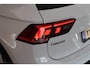 Volkswagen Tiguan 1.4 TSI ACT 150pk DSG Comfortline Business Panoramadak Trekhaak Camera Adaptive Cruise Keyless Navigatie