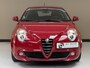 Alfa Romeo MiTo 1.4 Distinctive, 95Pk, 1ste eigenaar, Sport pakket, 17" lichtmetalen velgen, Airco, Stuurbediening, Parkeersensoren,