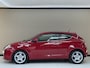 Alfa Romeo MiTo 1.4 Distinctive, 95Pk, 1ste eigenaar, Sport pakket, 17" lichtmetalen velgen, Airco, Stuurbediening, Parkeersensoren,