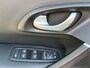 Renault Kadjar 1.3 TCe Black Edition TREKHAAK | CLIMATE CONTROL | PANORAMA DAK | 19 INCH LM | APPLE + ANDROID AUTO | CRUISE CONTROL | BOSE AUDIO |
