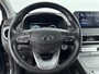 Hyundai Kona Electric EV Comfort 64 kWh | Soh 97,0% | Camera | Clima | Carplay/Android auto | Adaptieve Cruise | Stoel stuur verwarming |