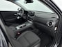 Hyundai Kona Electric EV Comfort 64 kWh | Soh 97,0% | Camera | Clima | Carplay/Android auto | Adaptieve Cruise | Stoel stuur verwarming |