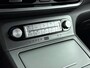 Hyundai Kona Electric EV Comfort 64 kWh | Soh 97,0% | Camera | Clima | Carplay/Android auto | Adaptieve Cruise | Stoel stuur verwarming |