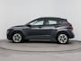 Hyundai Kona Electric EV Comfort 64 kWh | Soh 97,0% | Trekhaak | Camera | Adaptieve Cruise | Carplay/Android auto | Stoel stuur verwarming | Clima |