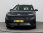 Hyundai Kona Electric EV Comfort 64 kWh | Soh 97,0% | Trekhaak | Camera | Adaptieve Cruise | Carplay/Android auto | Stoel stuur verwarming | Clima |