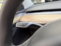 Tesla Model Y Long Range AWD 75 kWh 351PK | SOH 90% | Panoramadak | Trekhaak | Memory | Stoelverwarming |
