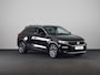 Volkswagen T-Roc 1.5 TSI Style Business 150 PK | Automaat (DSG) | Navigatie | Camera | Extra getint glas