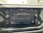 Volkswagen Polo 1.0 TSI Life / Navigatie / App connect / Parkeersensoren V+A / Lichtmetaal 16 inch / P4