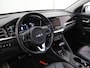Kia Niro Hybrid 1.6 GDi ExecutiveLine | Lederen Bekleding | JBL Audio | Dodehoekdetectie | Stoel/Stuurwielverwarming | Stoelventilatie | Elektrisch bedienbare bestuurdersstoel met geheugenfunctie