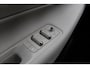 Lynk & Co 08 1.5 More | 200km Hybride | Stoelmassage, Verwarming en Ventilatie | Panoramadak | Matrix LED | Harman Kardon | 360° Camera | Getint glas | Bestuurdersstoel met geheugen | Sfeerverlichting | Apple Carplay | Dodehoekassistent | Adaptive Cruise Contol