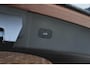 Lynk & Co 08 1.5 More | 200km Hybride | Stoelmassage, Verwarming en Ventilatie | Panoramadak | Matrix LED | Harman Kardon | 360° Camera | Getint glas | Bestuurdersstoel met geheugen | Sfeerverlichting | Apple Carplay | Dodehoekassistent | Adaptive Cruise Contol