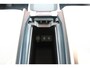 Lynk & Co 08 1.5 More | 200km Hybride | Stoelmassage, Verwarming en Ventilatie | Panoramadak | Matrix LED | Harman Kardon | 360° Camera | Getint glas | Bestuurdersstoel met geheugen | Sfeerverlichting | Apple Carplay | Dodehoekassistent | Adaptive Cruise Contol