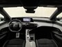 Peugeot 5008 Hybrid 145pk DCS-6 Automaat GT | Navigatie | Airconditioning ECC | Elek achterklep | 7 Persoons | Draadloos Apple Carplay & Android Auto | Isofix Bevestigingspunten | Lichtmetalen Velgen | Verschuifbare stoelen middelste zitrij | Dodehoek Detectie | Zeer Compleet!!!