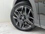 Peugeot 5008 Hybrid 145pk DCS-6 Automaat GT | Navigatie | Airconditioning ECC | Elek achterklep | 7 Persoons | Draadloos Apple Carplay & Android Auto | Isofix Bevestigingspunten | Lichtmetalen Velgen | Verschuifbare stoelen middelste zitrij | Dodehoek Detectie | Zeer Compleet!!!