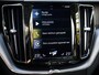 Volvo XC60 2.0 B5 Momentum Exclusive 1e-Eig. & Keurig-Onderh. BOVAG-Garantie. NL-Auto.