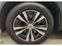Volvo XC60 2.0 B5 Momentum Exclusive 1e-Eig. & Keurig-Onderh. BOVAG-Garantie. NL-Auto.