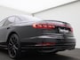 Audi A8 60 TFSI e quattro 462 PK | Adaptive cruise control | Luchtvering | Dynamische vierwielbesturing | 360 graden camera | Head-up display | Digitale matrix-verlichting | Privacy glas | Trekhaak | Elektr. voorstoelen geheugen | Stoelverwarming voor en achter | Alarm Klasse III |