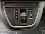 Toyota ProAce Professional Extra Range 75 kWh | 90% SOH | 2xSchuifdeur | Navigatie | Multimedia | Trekhaak | Airco | 3-Zits