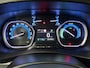 Toyota ProAce Professional Extra Range 75 kWh | 90% SOH | 2xSchuifdeur | Navigatie | Multimedia | Trekhaak | Airco | 3-Zits