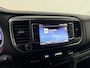 Toyota ProAce Professional Extra Range 75 kWh | 90% SOH | 2xSchuifdeur | Navigatie | Multimedia | Trekhaak | Airco | 3-Zits
