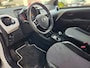 Toyota Aygo 1.0 VVT-i x-pose Automaat | Climate controle | Cabrio dak | Lm-velgen | Navigatie