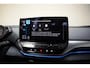 Volkswagen ID.5 Pro Style 77 kWh [ Warmtepomp 360°-camera Stoel-en stuurverwarming ]