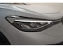 Volkswagen ID.5 Pro Style 77 kWh [ Warmtepomp 360°-camera Stoel-en stuurverwarming ]