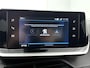 Peugeot 2008 SUV Active Pack 100pk | Navigatie | Achteruitrijcamera | Climate Control | Cruise Control | Parkeersensoren | Elektrisch inklapbare spiegels | Bluetooth | Apple CarPlay / Android Auto | DAB+ radio | Automatisch dimlicht | Regensensor | Multifunctioneel stuurwiel | Donker getint glas | 16” lichtmetalen velgen |