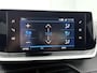 Peugeot 2008 SUV Active Pack 100pk | Navigatie | Achteruitrijcamera | Climate Control | Cruise Control | Parkeersensoren | Elektrisch inklapbare spiegels | Bluetooth | Apple CarPlay / Android Auto | DAB+ radio | Automatisch dimlicht | Regensensor | Multifunctioneel stuurwiel | Donker getint glas | 16” lichtmetalen velgen |