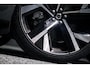 Volvo XC60 2.0 T8 Plug-in hybrid AWD Ultra Dark Exec. Ed. Edition | Heico Body Kit | Heico Selected Level | 22" | Spacers V+A | Gelamineerd Glas | Bowers & Wilkins | Stoelmassage & Ventilatie |