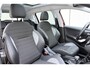 Peugeot 2008 1.2 PureTech Allure | Cruise contol | Automaat | Climate control | Lichtmetalen velgen 16'' | Parkeersensoren voor + achter |