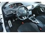 Peugeot 308 1.6 e-THP GT 205 | Dealer onderhouden | Pano | Camera | Org NL |