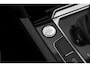 Volkswagen Passat Variant 1.4 TSI 150pk DSG Highline Business R | Panoramadak | Leer | Stoelverwarming | Navigatie | Achteruitrijcamera
